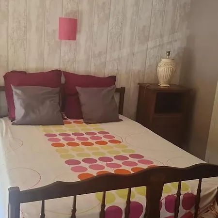 2 Pieces Equipe & Renove Apartment *